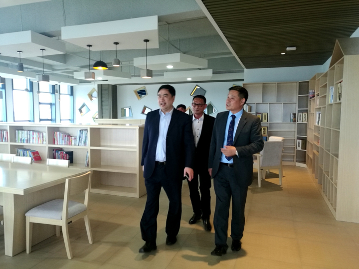 5-趙振元董事長參觀?；鶈T工文化中心2.jpg